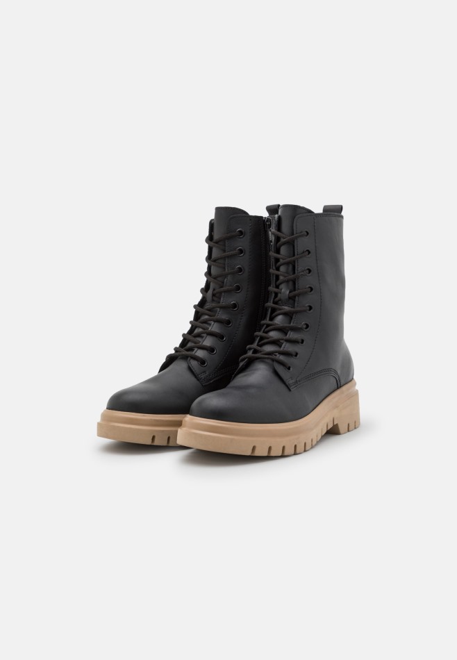 Bottines à Lacets Gabor | Noir Exclusif